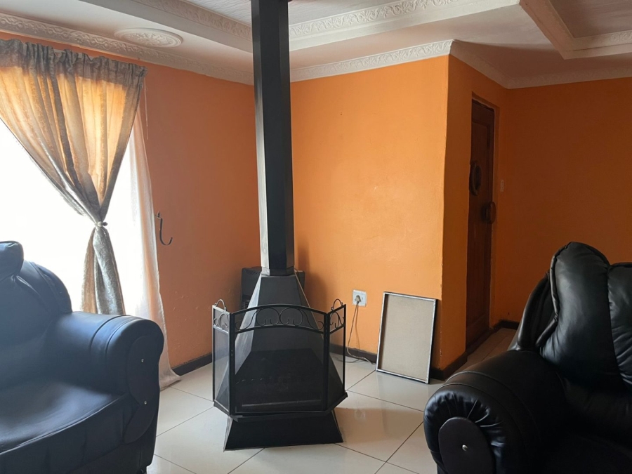 4 Bedroom Property for Sale in Alabama North West